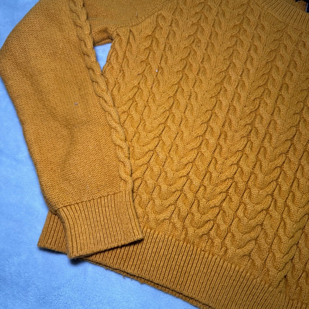 Banana Republic Mustard Yellow Cable Knit Crew Neck Sweater Women's Medium EUC - Picture 8 of 10